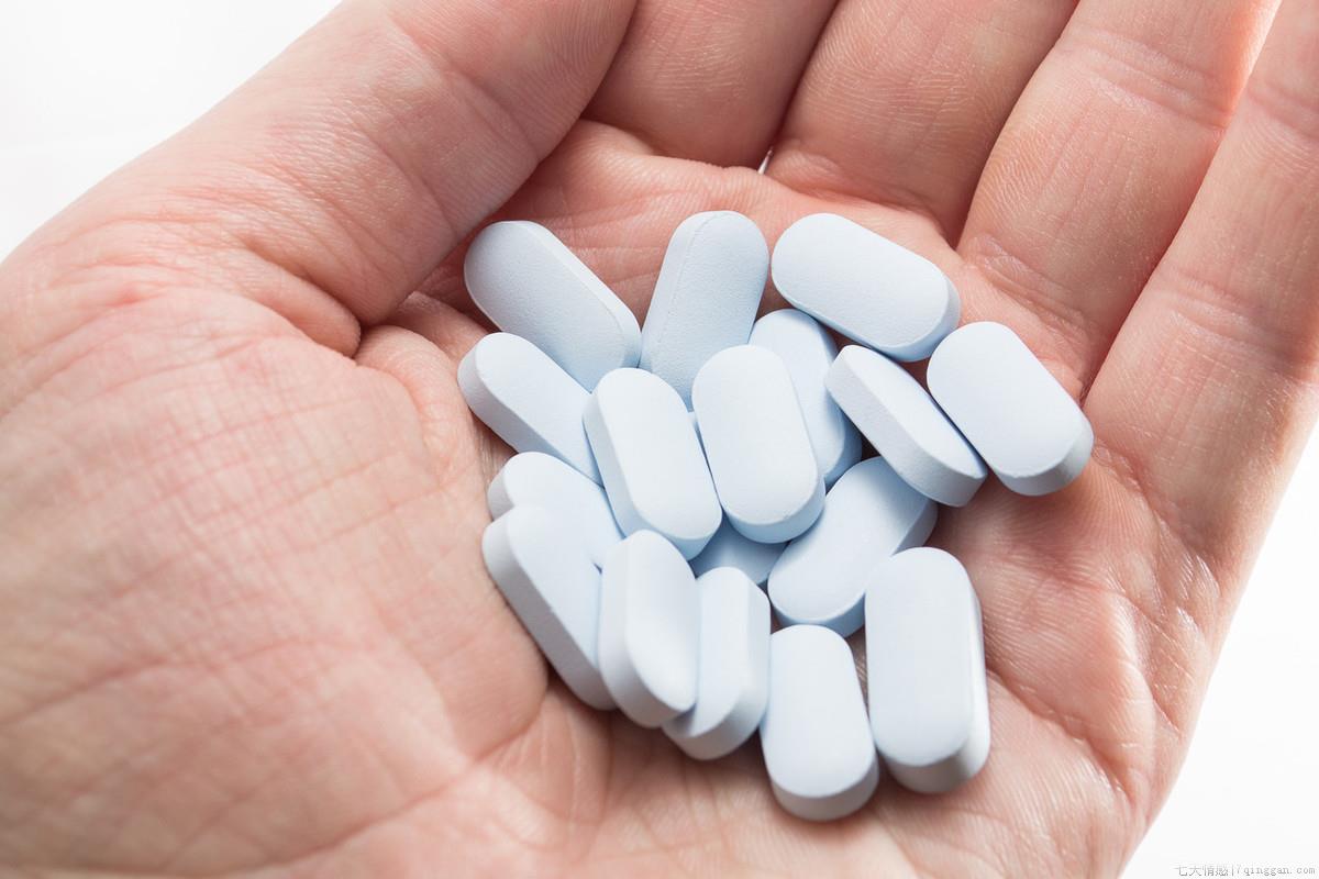 吃阿奇霉素能喝酒吗