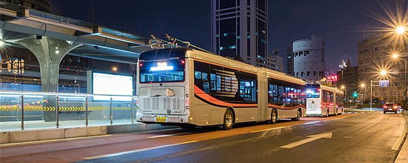 BRT与普通公交车相比有什么不同