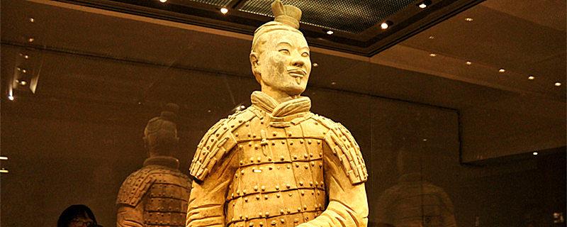 秦朝一共建立多少年