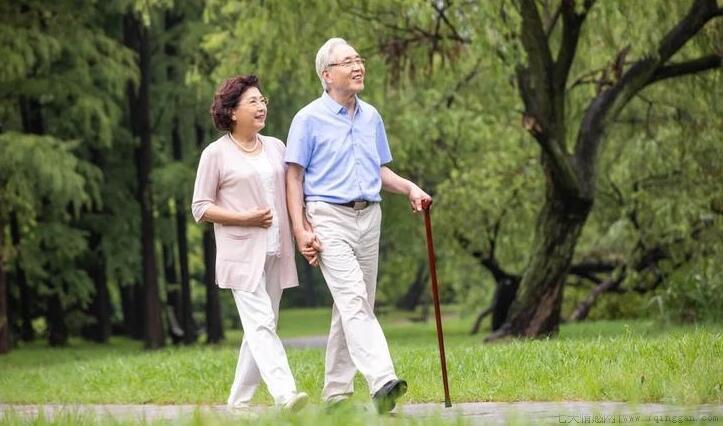 饭后多久散步最合适?