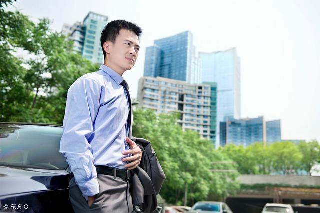 三十而立的男人