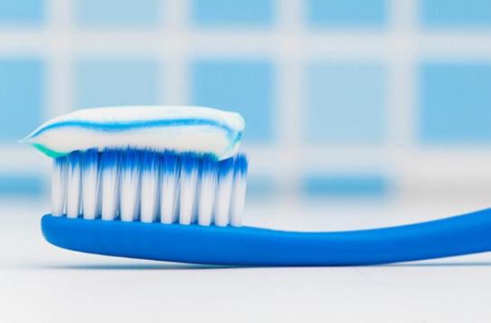 牙膏含氟和不含氟的区别
