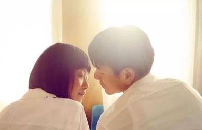 女生靠细节关心拉近与男孩的距离:不刻意的小温暖更戳心