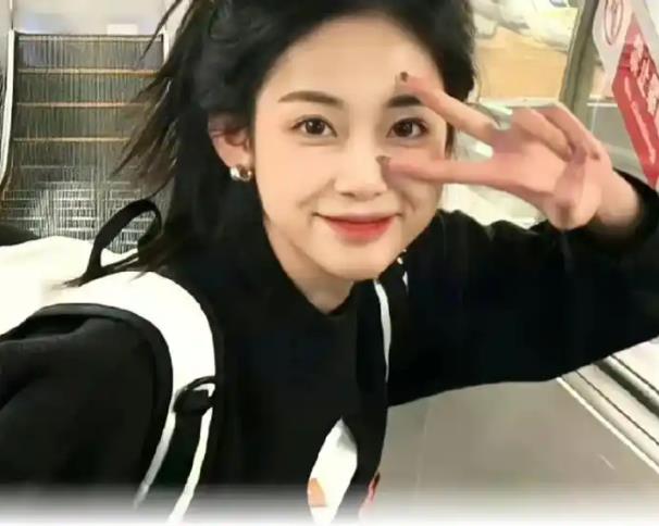 搭讪被拒后心态重建：体面退场也是社交能力​