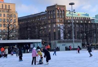 社恐者的低压力搭讪：从 “无目的连接” 开始