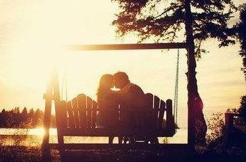 异地恋打造专属仪式感，让爱意持续升温