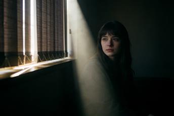 岁月磨平棱角，却磨不散彼此的牵挂