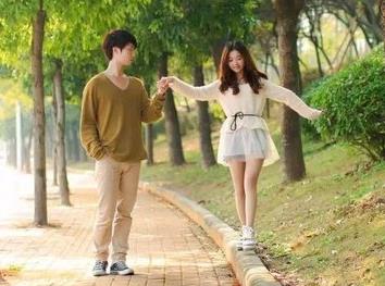 交往中的无效陪伴：在一起，不等于懂彼此