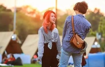 学会共情式提问，3分钟拉近两人的距离