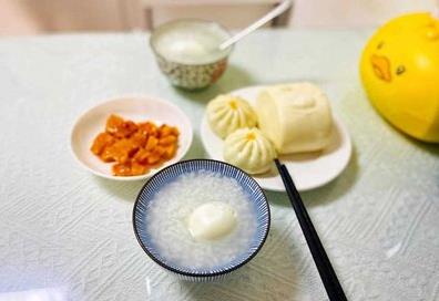 白粥配馒头对胃好吗?