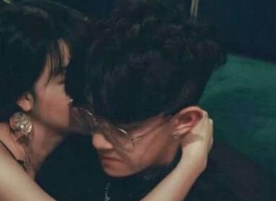 如何撩女生让她心动