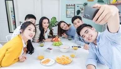 线下初次搭讪开场白怎么说?自然不尴尬万能话术