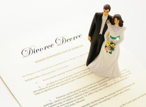 没有结婚证，算合法夫妻能离婚吗?