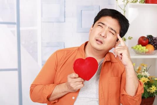 为什么失恋后会频繁失眠难过?