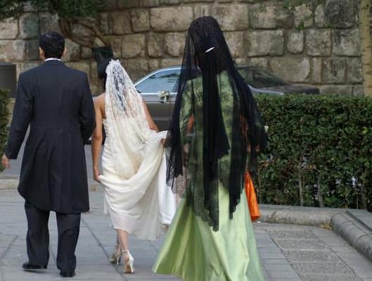 老公不会处理婆媳关系，妻子该怎么办