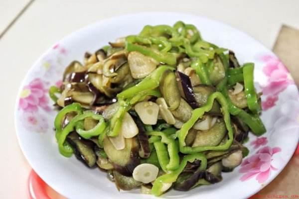 茄子常温保存还是放冰箱冷藏好