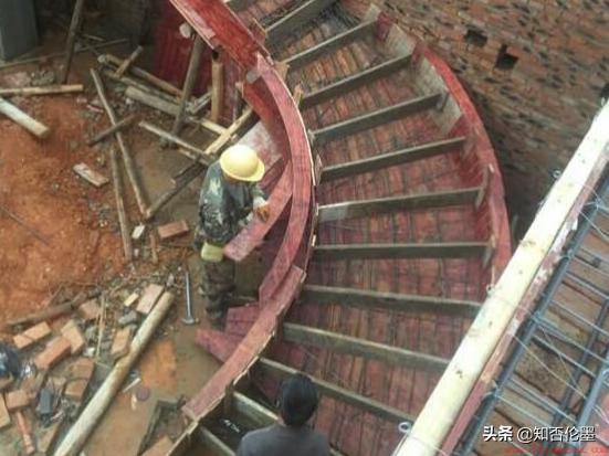 农村自建房楼梯间做多大最实用