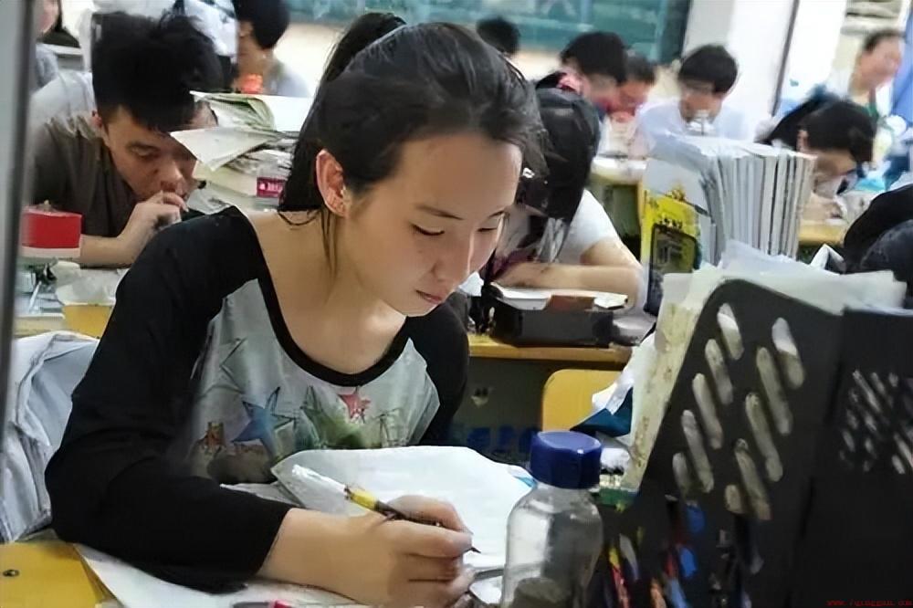 一模二模三模哪次最准