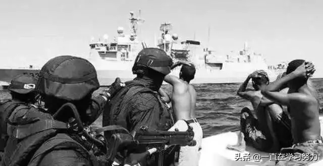 索马里海盗为何不敢抢劫中国商船