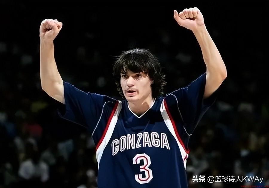 NBA亚当·莫里森有哪些战绩