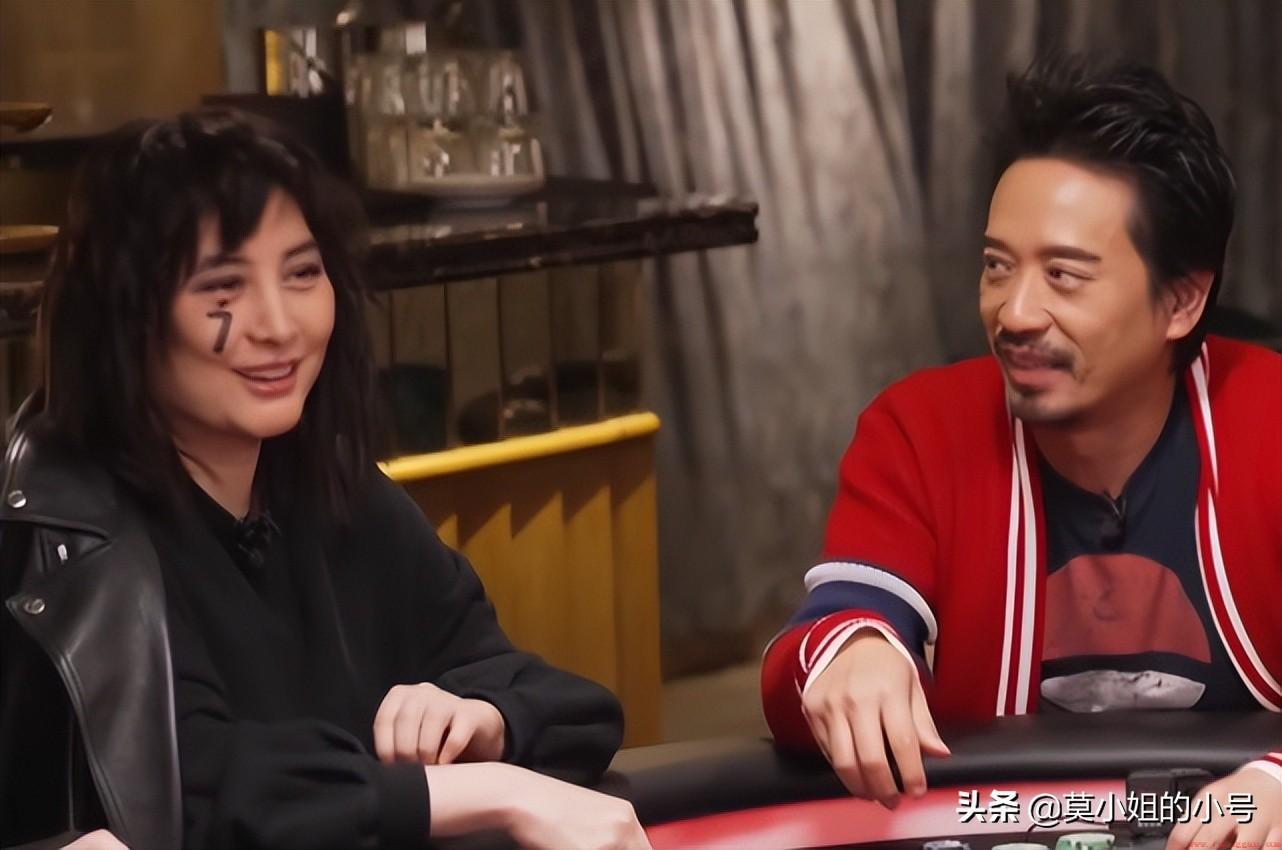 何超仪个人资料简介