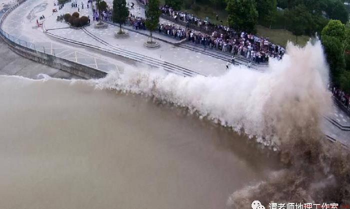 风暴潮又被称为地面海啸