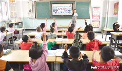 班级吵闹怎么管理建议（小学教师怎么使吵闹的班级安静下来）