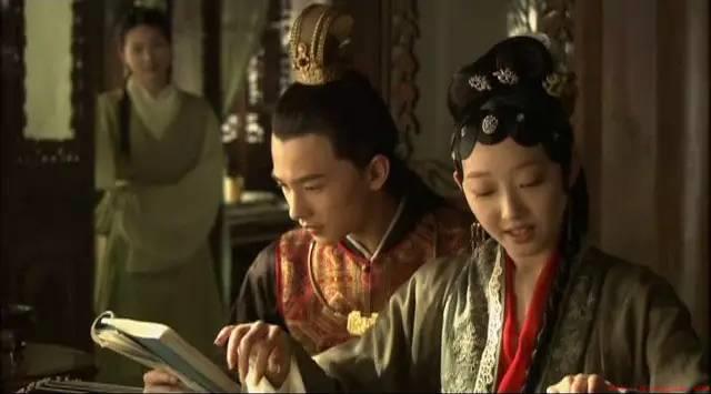 红楼梦时代背景（红楼梦自称隐语小说但多处暗示故事年代）