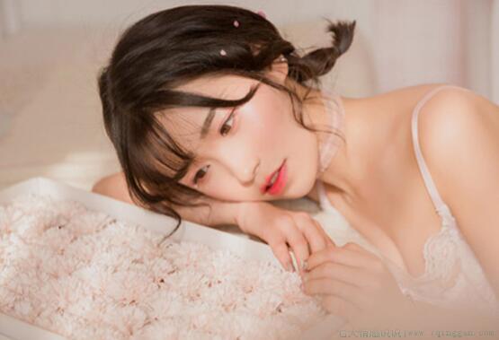 闺蜜句子八字暖心