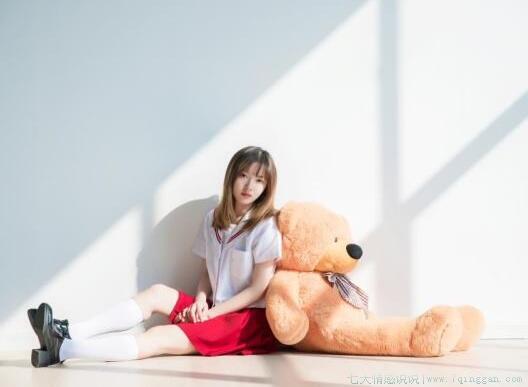 灿烂的笑容优美句子