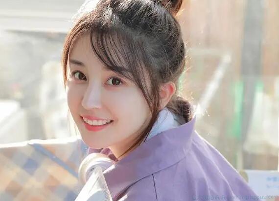 二月再见三月你好的说说句子