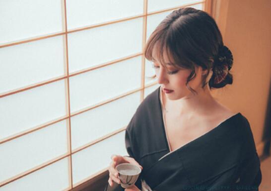 夸赞努力工作的句子