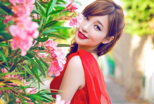 关于花的唯美句子