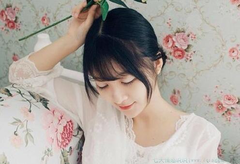 一个人去远方的句子