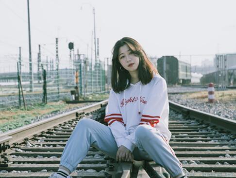 共同前进的优美句子