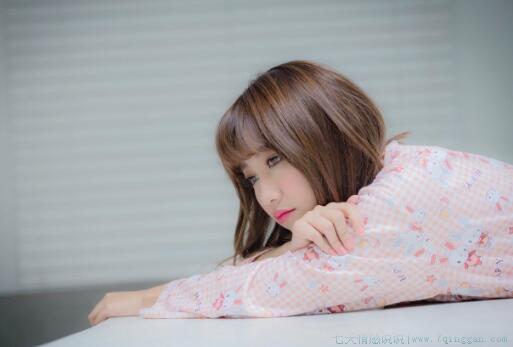 痛恨和后悔的句子