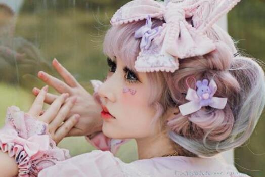 帮助别人的优美句子