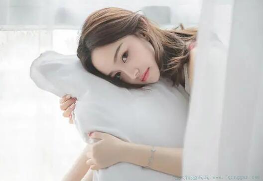 灯红酒绿的社会句子