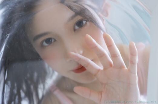 发朋友圈的表白句子委婉一点的