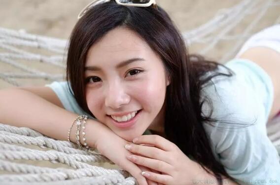 形容饿的搞笑句子
