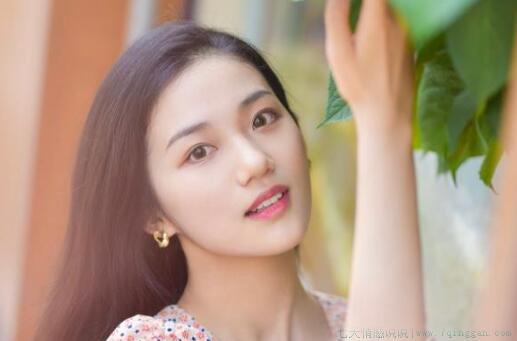 描写夏天环境的句子