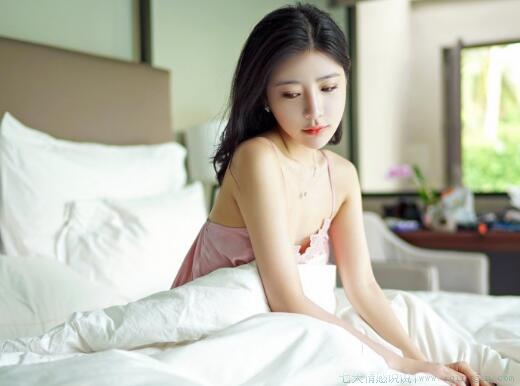 过去进行时的句子