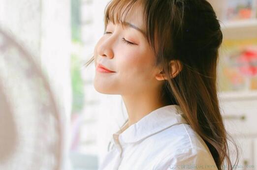 描写春天的风的句子