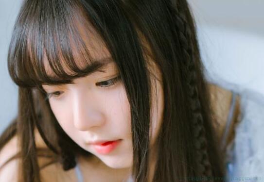 赞美花的短语
