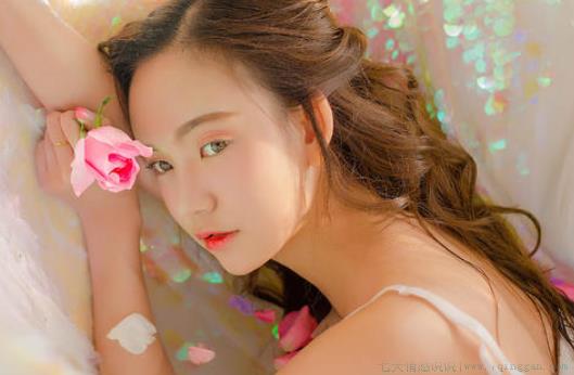 伤痛的句子
