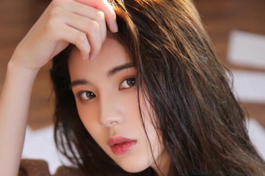 生活诗和远方的唯美句子