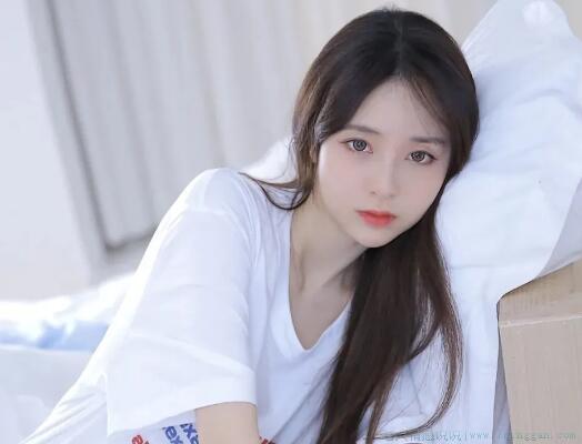 适合发朋友圈的一句话伤感爱情句子