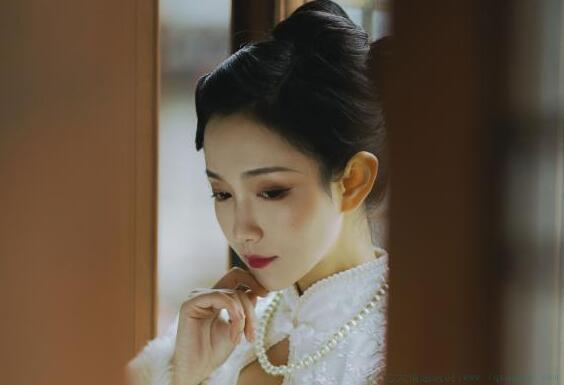 百年孤独第一句话