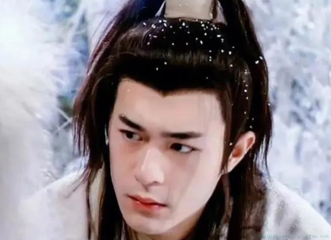 平平无奇是什么意思