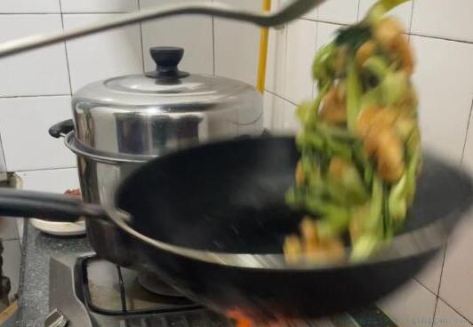 想炒菜了是什么意思